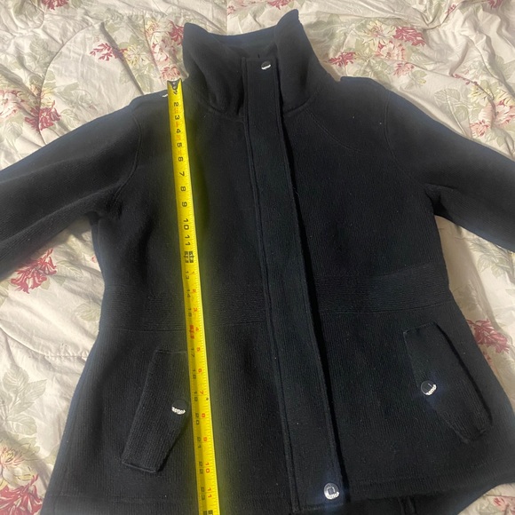 BENCH Black Coat in good condition - Picture 7 of 7